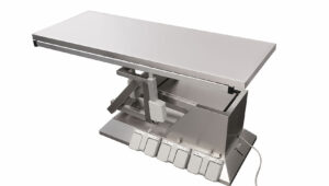 TA700110_Table_chirurgie_plateau_plat_inclinaison_3eme_sens_proclive_declive_electrique