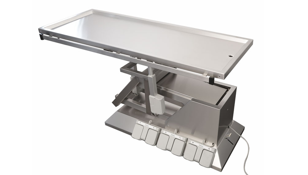 TA700111_Table_chirurgie_plateau_&1_evacuation_inclinaison_3eme_sens_proclive_declive_electrique