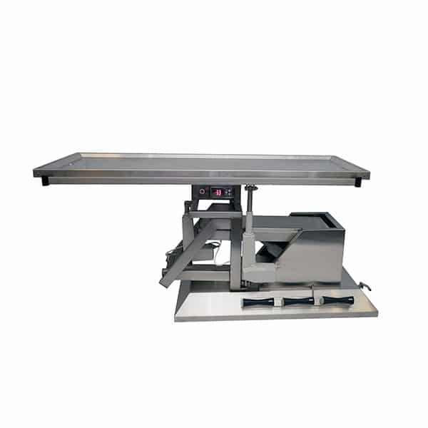 Surgery table with third direction inclination, wheels and warming tray two evacuations