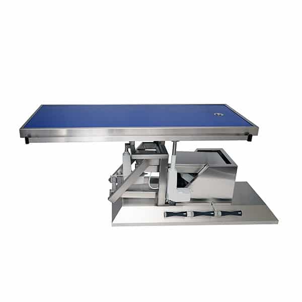 Surgery table with third direction inclination and radiology table top one evacuation