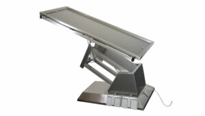 Table chirurgie plateau 2 évacuations 4 roues (Proclive - déclive électrique)