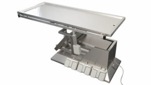 VETINOX_ta700100_Table_de_chirurgie_plateau_plat_inclinaison_3eme_sens_proclive_declive_electrique_4roues